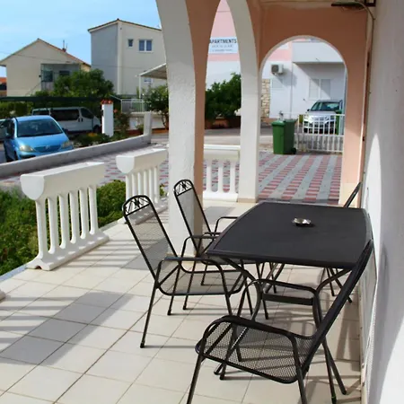 Apartment With Wifi - 27856 Primošten